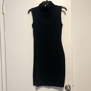 Diane von Furstenberg sleeveless turtleneck dress in great condition